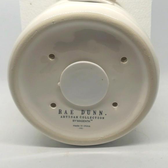 Rae Dunn Queen Bee Hive Birdhouse Ivory / Cream with Gingham Bow BNIB - Picture 6 of 6